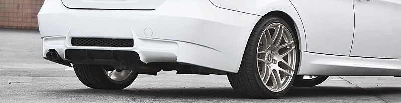 💥ART.4236 Paraurti Posteriore adatto per BMW E90 05-11 LOOK M3💥