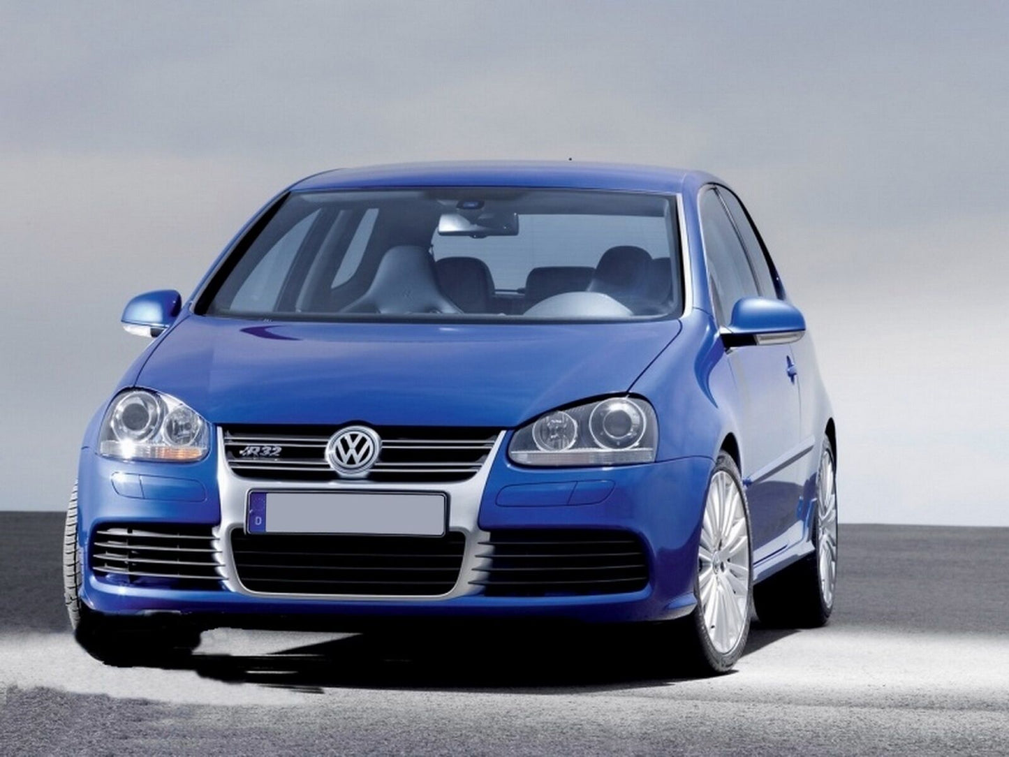 Front grille for VW Golf 5V 2003-2009 R32 glossy black chrome look