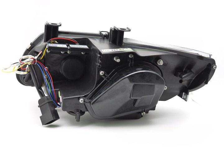 ART.5848 FARI ANTERIORI BMW SERIE 3 E92 / E93 LCI 10-13