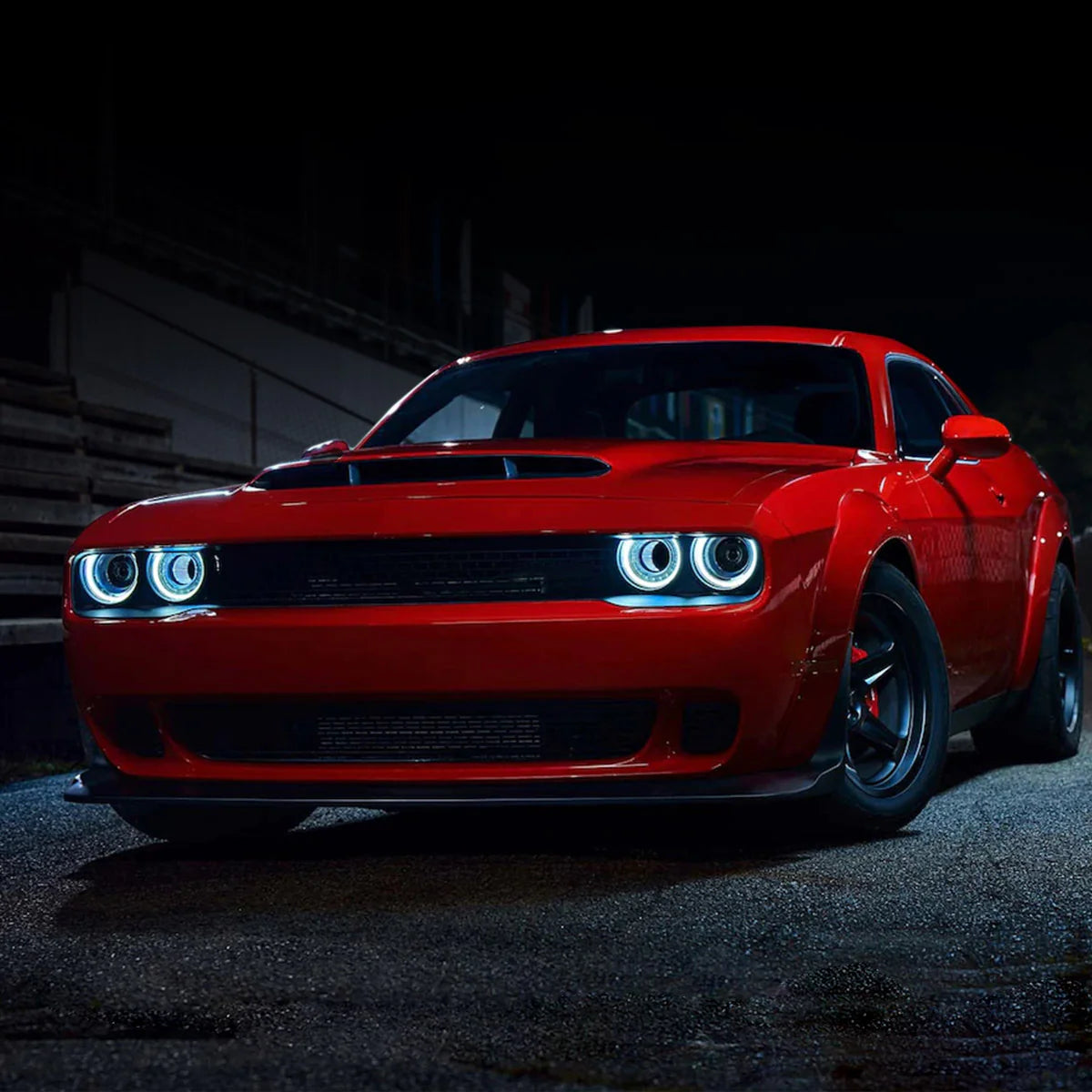 Fari LED Dual Beam/RGB per Dodge Challenger 2015-2019 (lampadine non incluse)