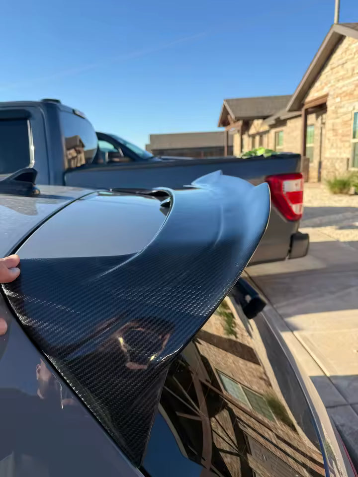 💫ART.8070 Spoiler Stile R (In Fibra di Carbonio) per VW GOLF 8 MK8 GTI 20-23 💫