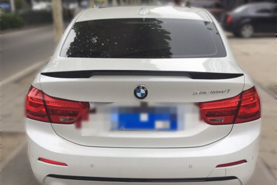 ✨ SPOILER ADATTO PER BMW 1 F52 2017+✨