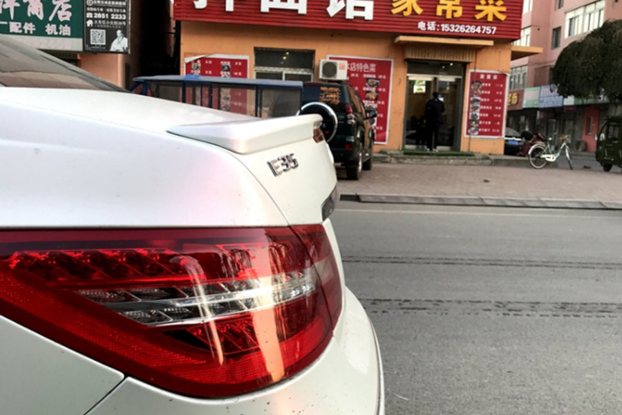 🔥SPOILER adatto perMercedes E class C207 2009-2013🔥