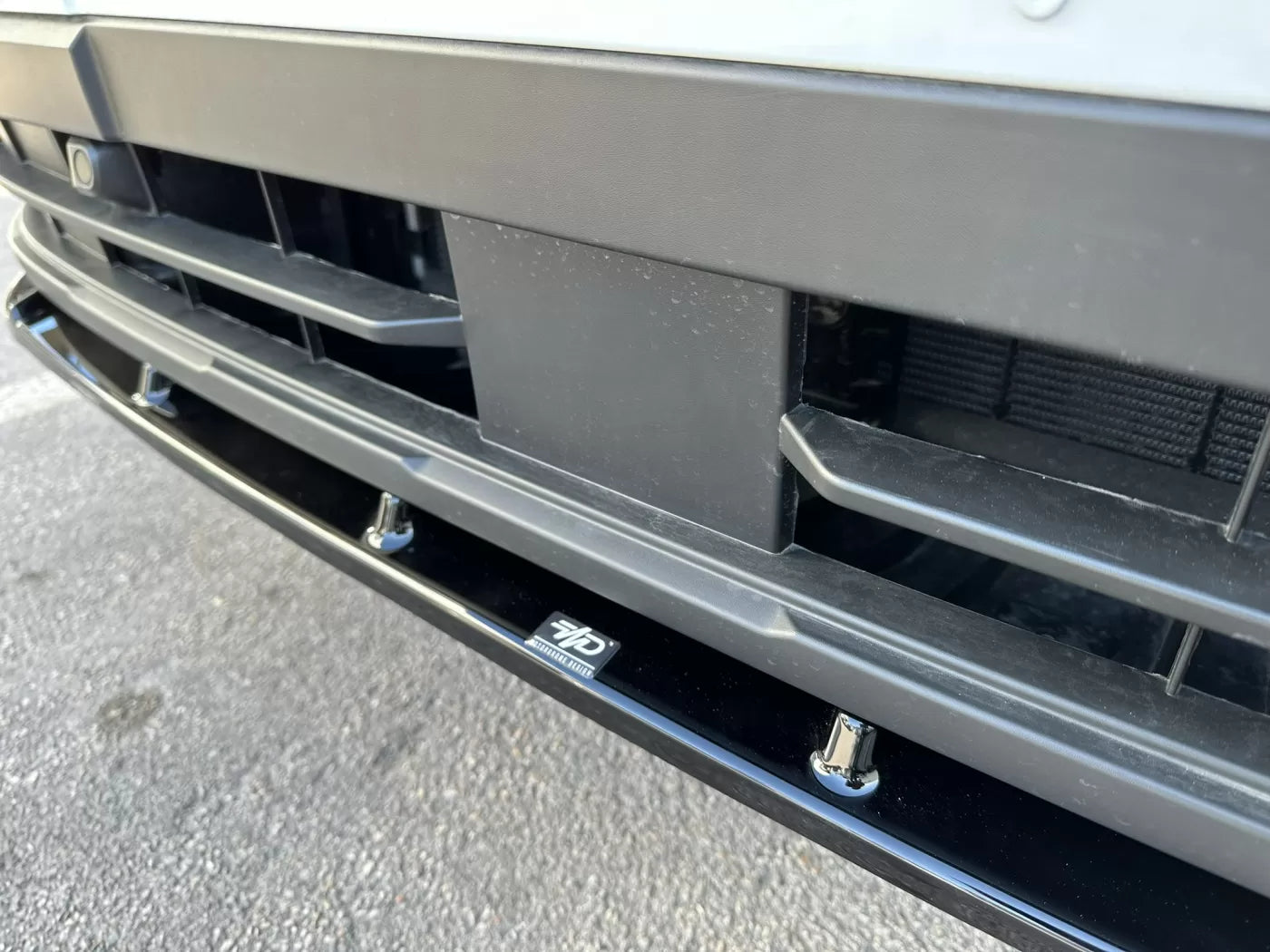 Splitter anteriore sul tetto adatto per Ford Transit Custom Mk2 (2023-)