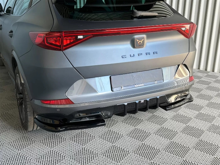 💥Splitter laterali posteriori adatto per Cupra Formentor Mk1💥