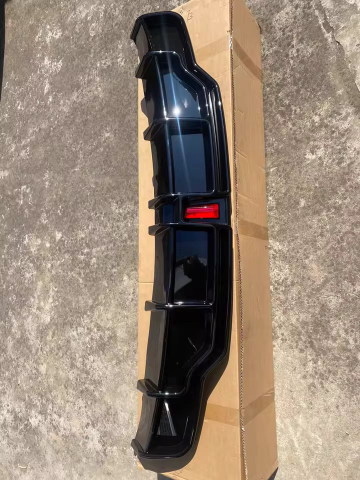 💫ART.8194 Diffusore Posteriore per Tesla 2016-2023 Modello 3/Y ABS Nero Lucido💫