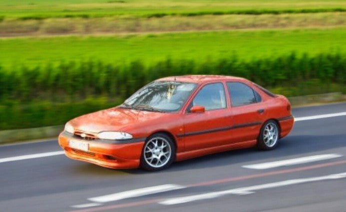 ✌️😎MINIGONNE LATERALI ADATTO PER FORD MONDEO 1993-1996😎✌️