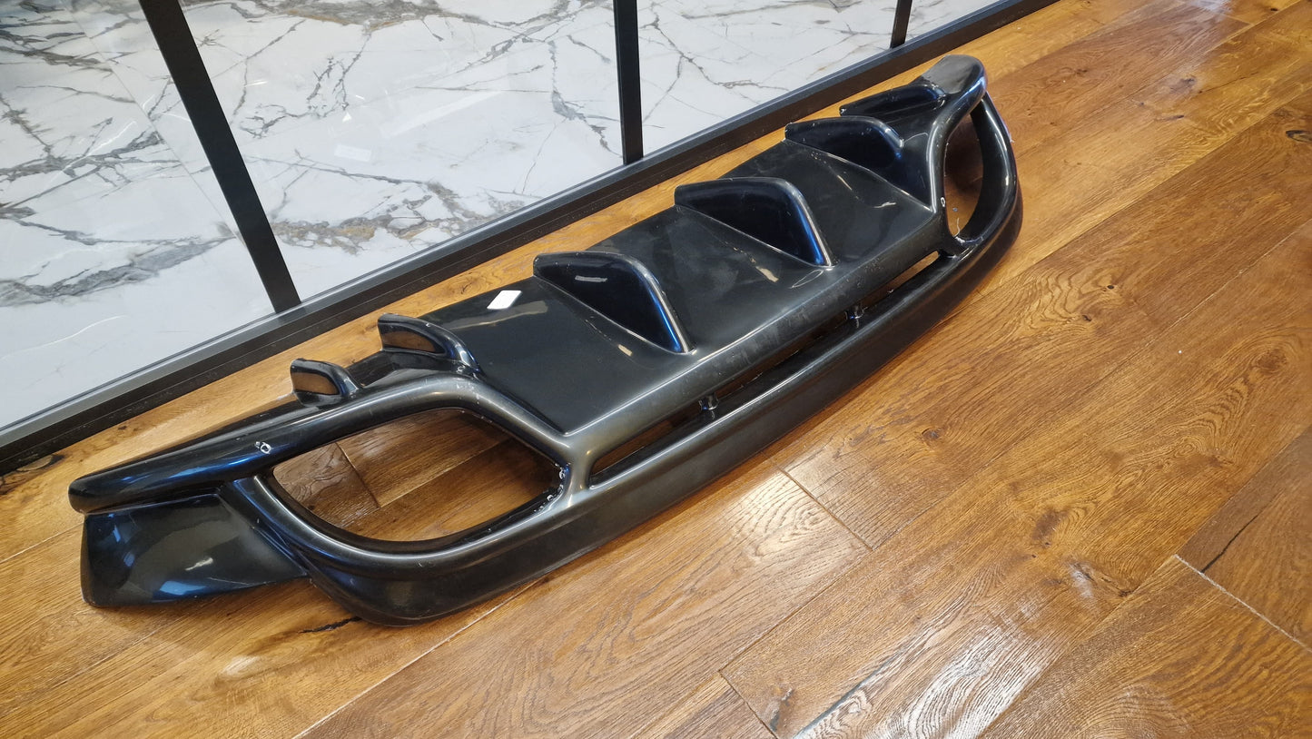 ART. 0405 DIFFUSORE ALFA ROMEO GIULIETTA LOOK QUADRIFOGLIO NERO LUCIDO