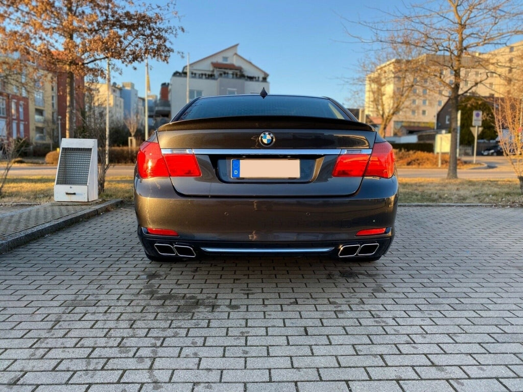 Diffusore posteriore con terminale di scarico adatto per BMW serie 7 F01