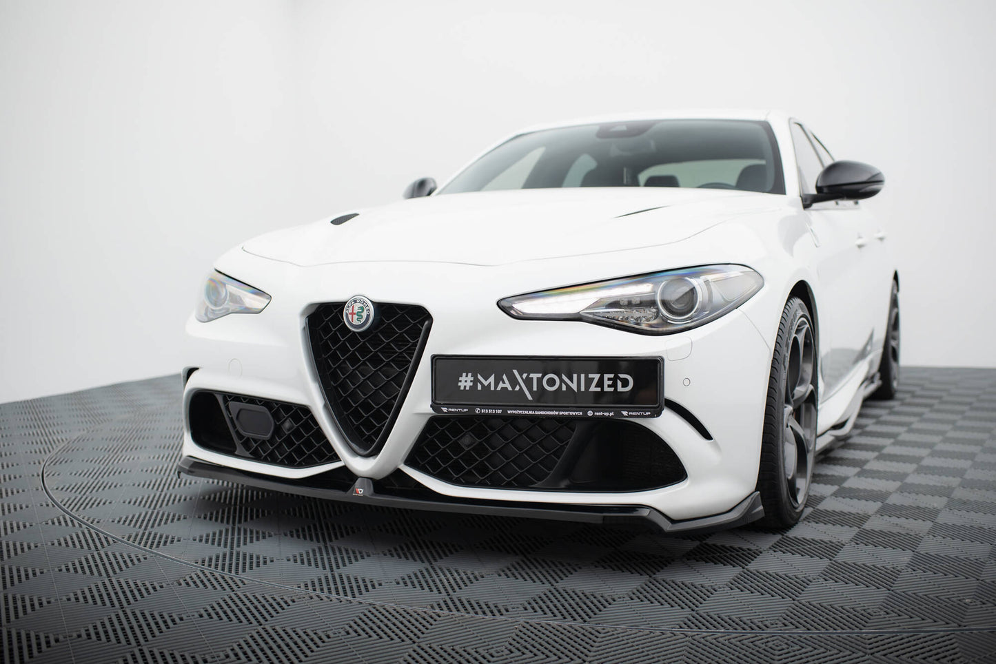⭐ Splitter Anteriore per Alfa Romeo Giulia Quadrifoglio ⭐