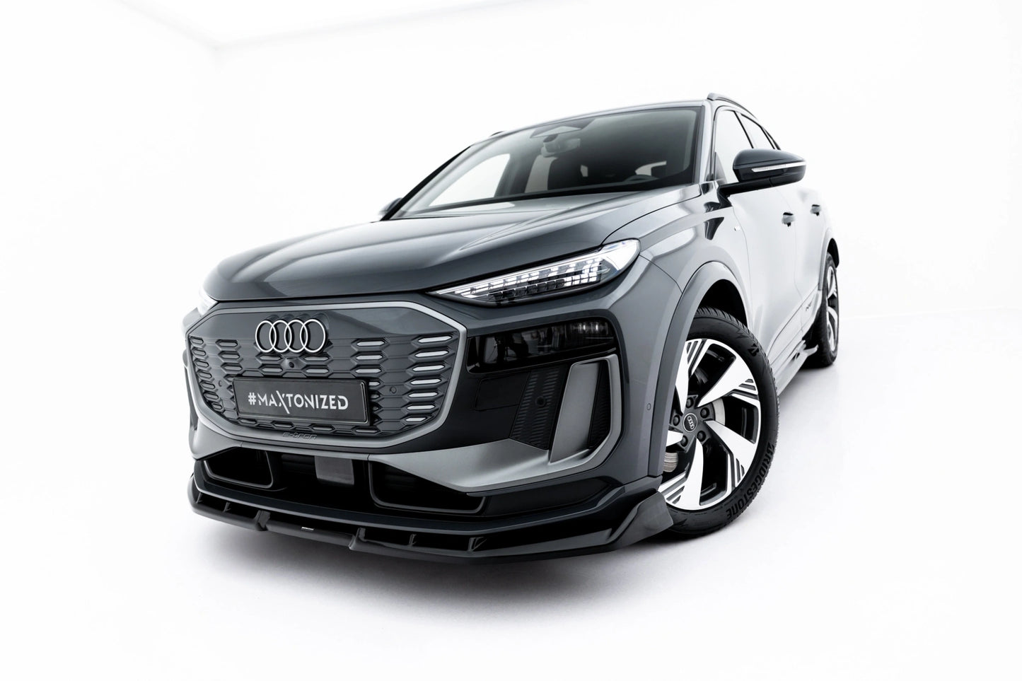 💫ART.8978 Splitter Anteriore per Audi Q6 e-tron Standard / S-Line / SB Mk1 💫