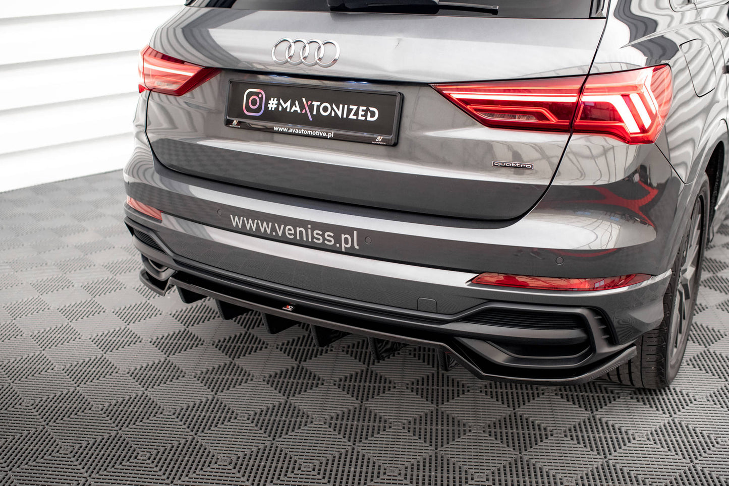 💫ART.8942 Splitter Posteriore (con barre verticali) per Audi Q3 S-Line SUV F3💫