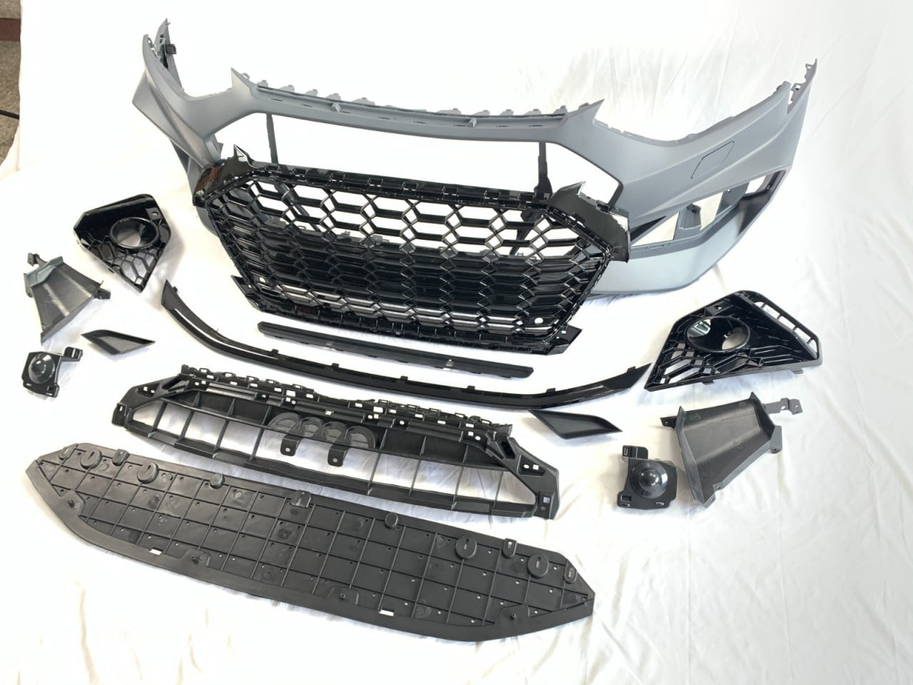 💎FRONT BUMPER SUITABLE FOR AUDI A4 B9 LIFT 2019-2021 RS4 LOOK💎