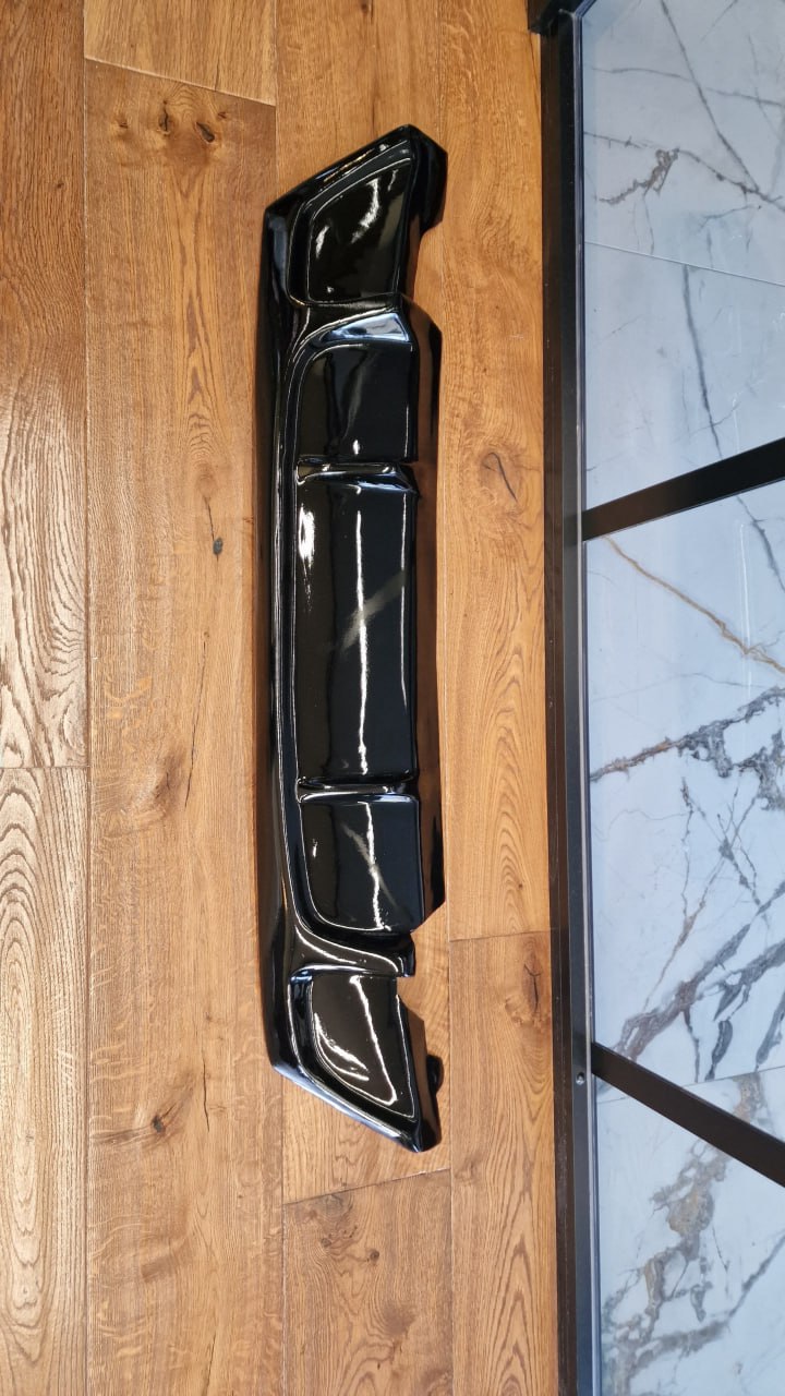 ⭐1931 DIFFUSORE ADATTO PER IBIZA 5 KJ 17+ STANDARD LOOK TUNING NERO LUCIDO 2+2⭐