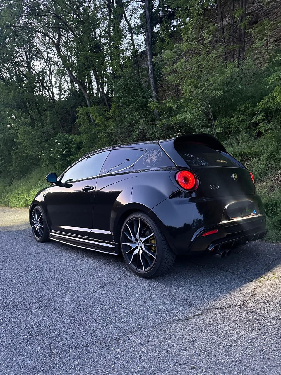 🔥FLAPS SOTTO MINIGONNE ADATTE PER ALFA ROMEO MITO ABS NERO LUCIDO🔥