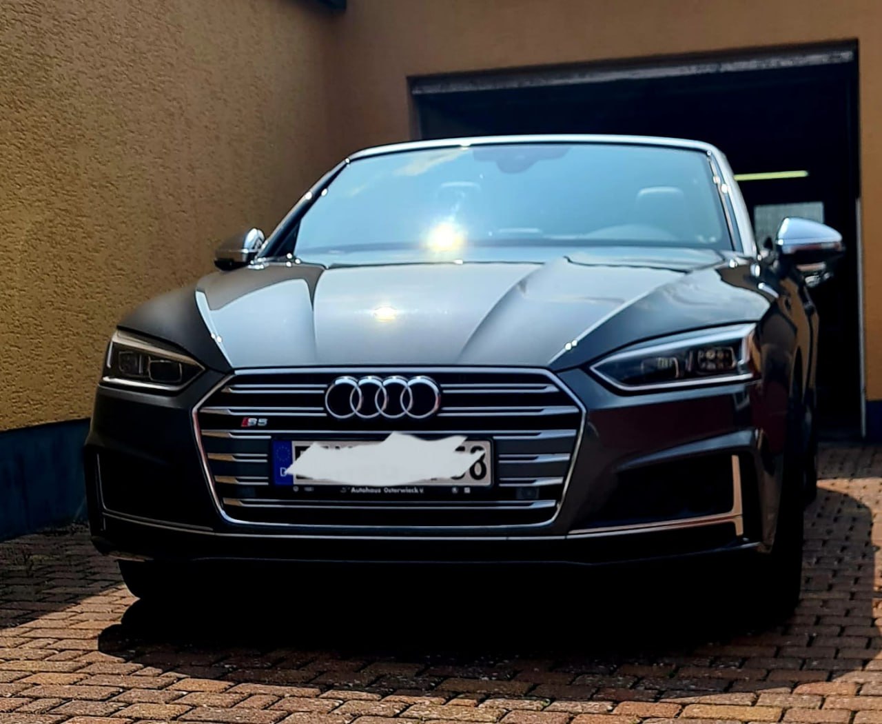 🔥 GRIGLIA ANTERIORE PER AUDI A5 F5 (2017+) – LOOK RS5 SPORTIVO 🔥