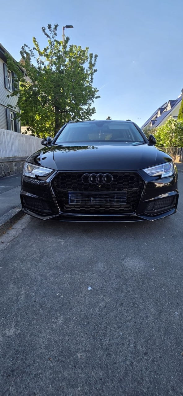 0197🔥CALANDRA RS4 PER AUDI A4 B9 (2015–2019)–GRIGLIA ANTERIORE CON BORDO NERO🔥