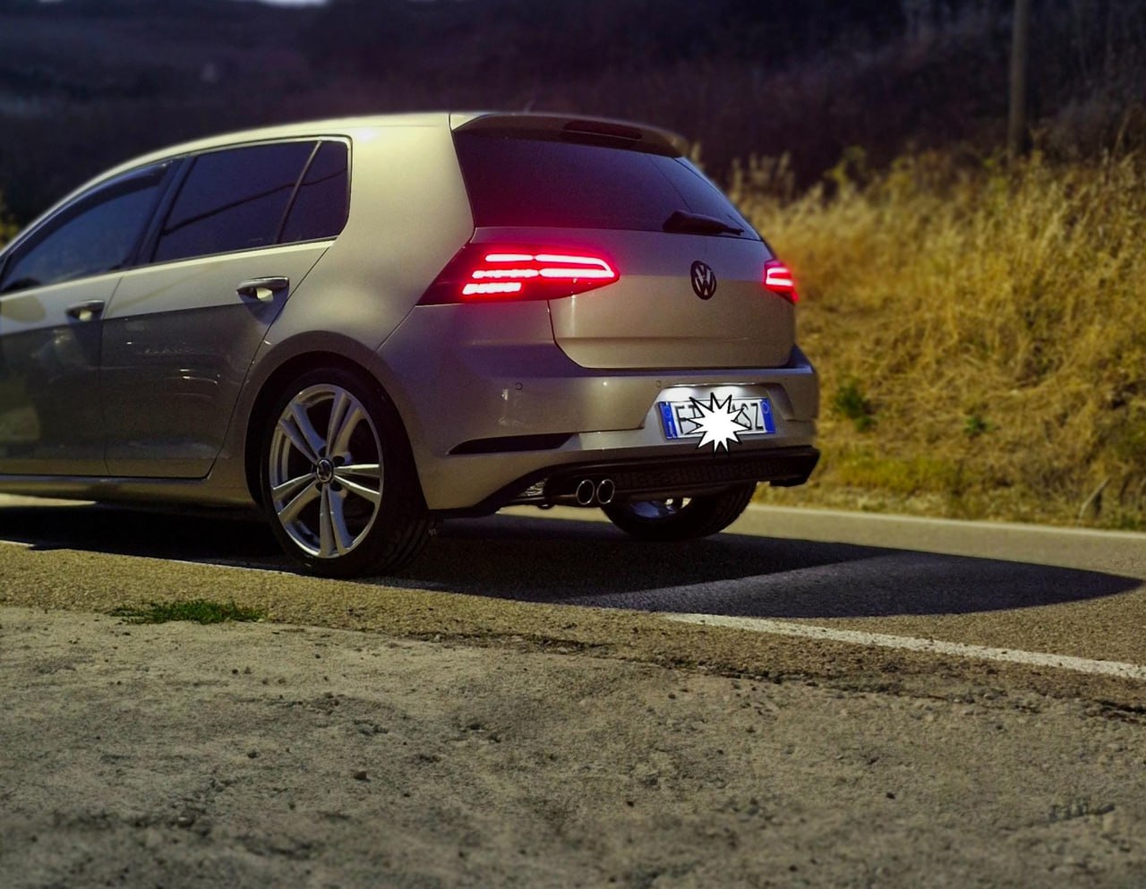 💕ART.0938 DIFFUSORE SOTTO PARAURTI VW GOLF VII DAL 2017💕