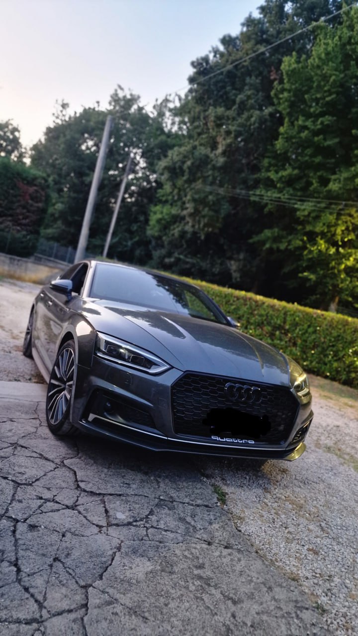 ART. 0591 GRIGLIA AUDI A5 F5 2016-2019 LOOK RS5 NERA