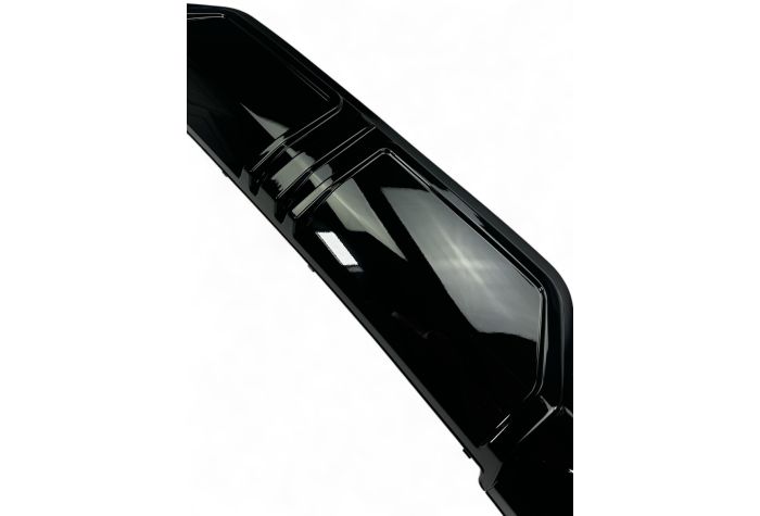 DIFFUSORE NERO LUCIDO ADATTO A BMW SERIE 3 G20 / G21 M SPORT dal 07/2022 (LCI)