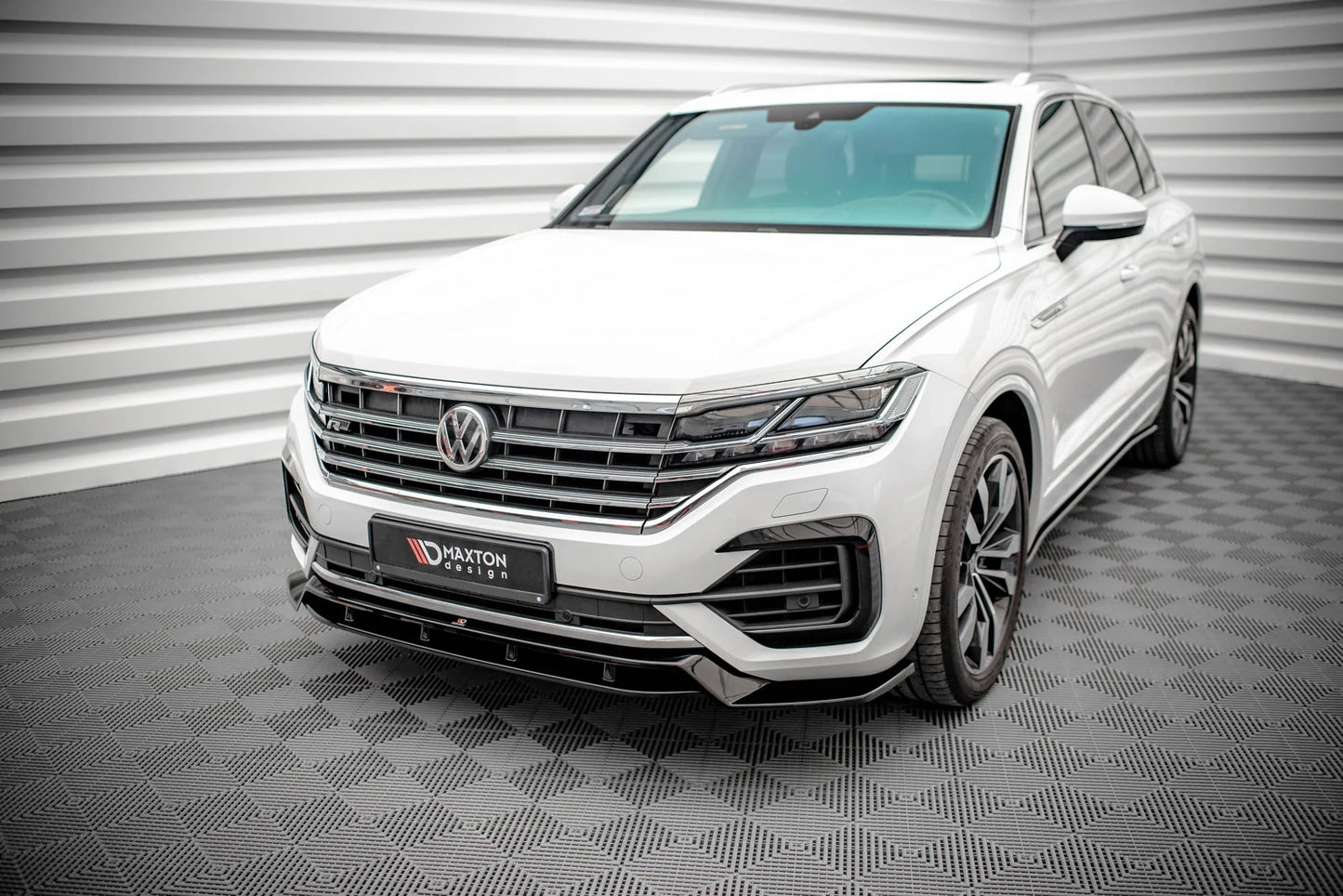 🔥ART.9273 SPLITTER ANTERIORE ADATTO PER VOLKSWAGEN TOUAREG R-LINE Mk3🔥