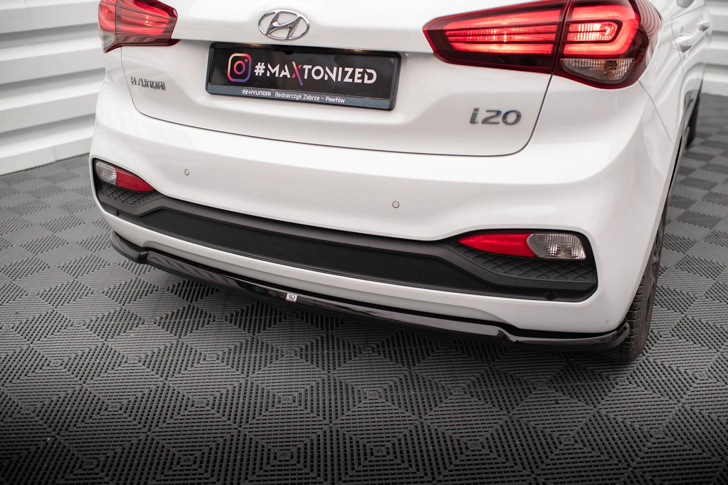 🔥ART.9135 SPLITTER POSTERIORE ADATTO PER HYUNDAI i20 Mk2 FACELIFT🔥