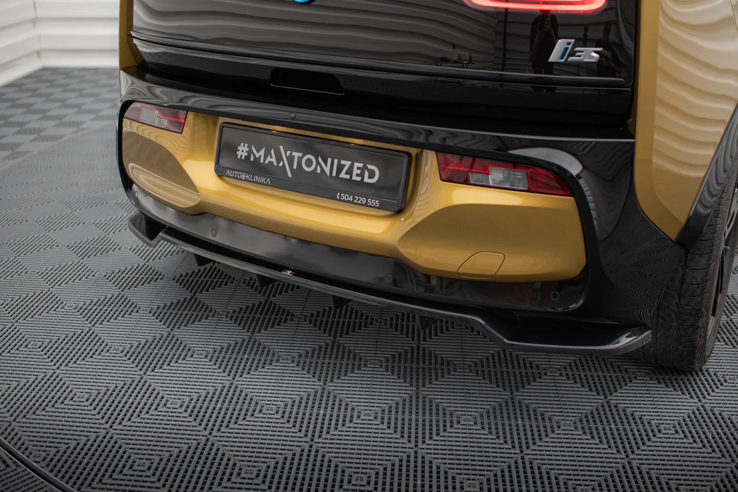 🔥ART.9153 SPLITTER POSTERIORE (CON BARRE VERTICALI) BMW i3 S Mk1 FACELIFT🔥