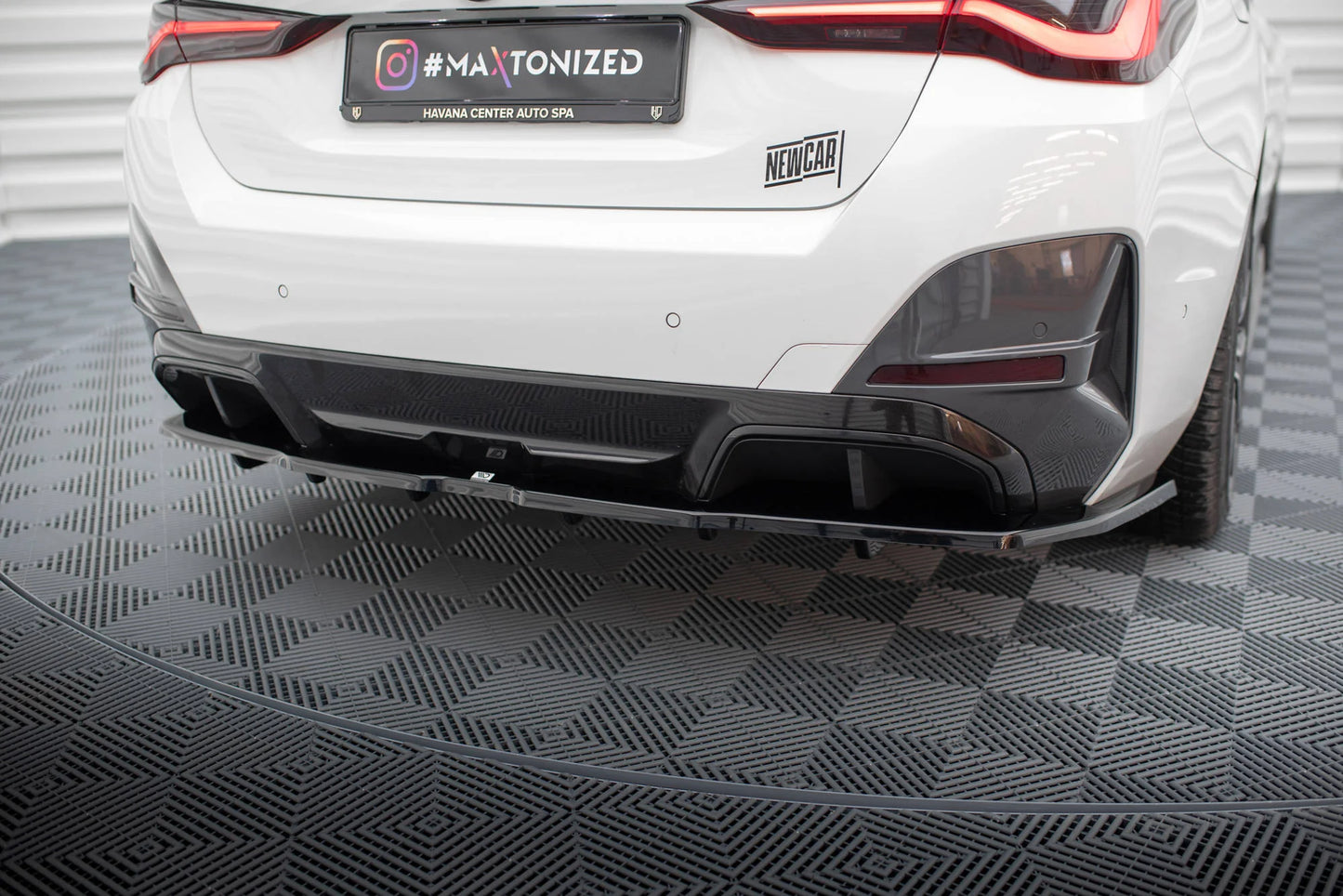 🔥ART.9118 SPLITTER POSTERIORE (CON BARRE VERTICALI) V.1 PER BMW i4 M-PACK G26🔥
