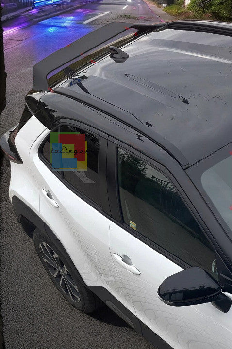 🔥SPOILER ALETTONE POSTERIOREADATTO PER TOYOTA YARIS CROSS🔥