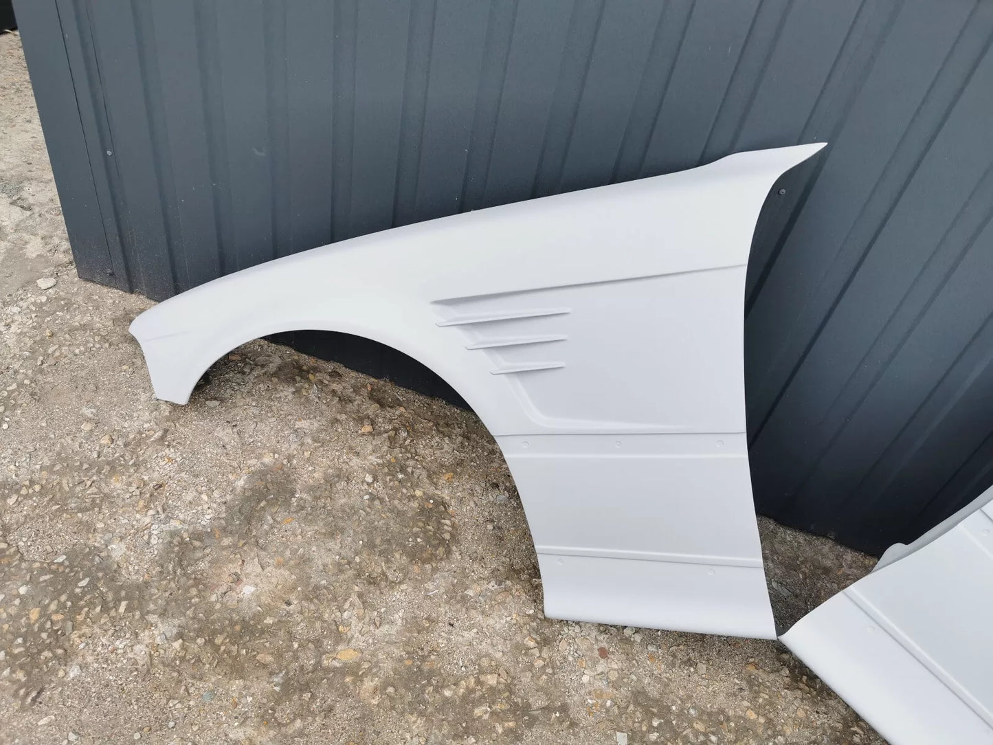 💫 Set Parafanghi Anteriore Sinistro + Destro in Vetroresina per BMW E36 Coupé💫