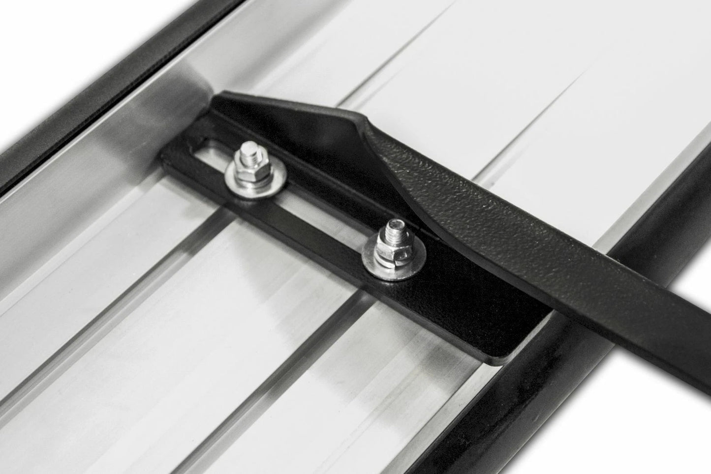 💫ART.5579 Pedane Laterali Alluminio per Suzuki Grand Vitara 05-16 5P Advanced💫