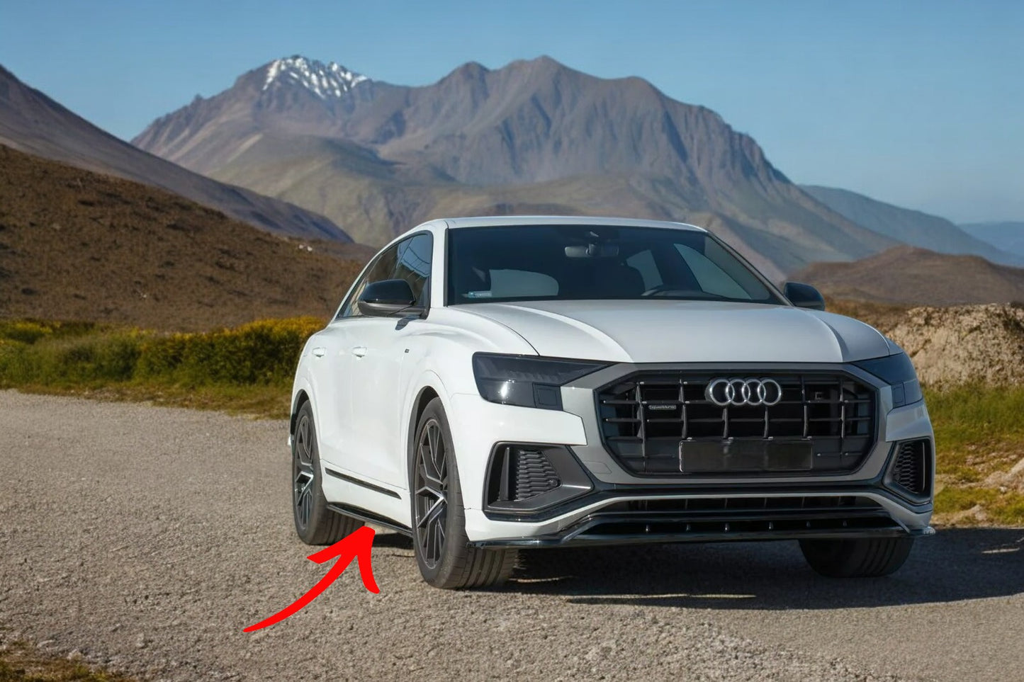 ✨MINIGONNE laterali design nero lucido ABS per Audi Q8 S Line 2018+✨