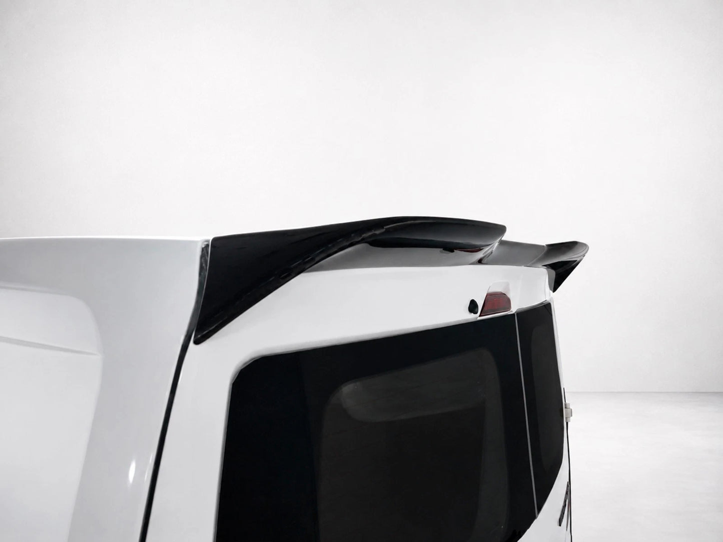 👉Spoiler Tetto Posteriore Ford Transit Courier MK2 23 in PU Non Verniciato👈