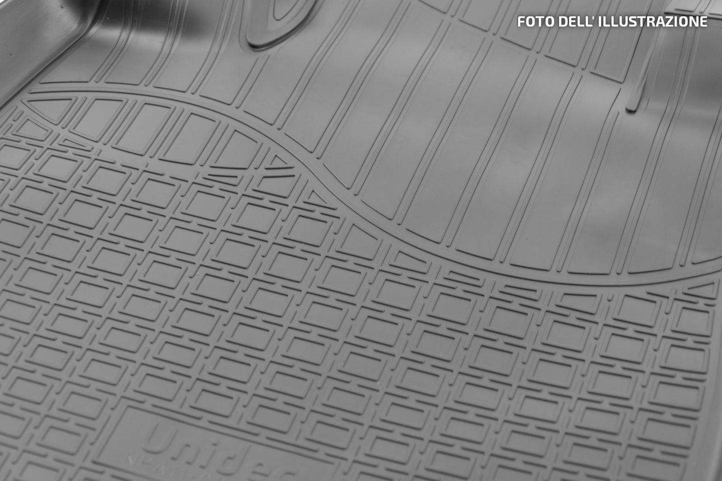 TAPPETI , TAPPETINI AUTO IN GOMMA ADATTI PER LAND/RANGE ROVER EVOQUE 2011-2018