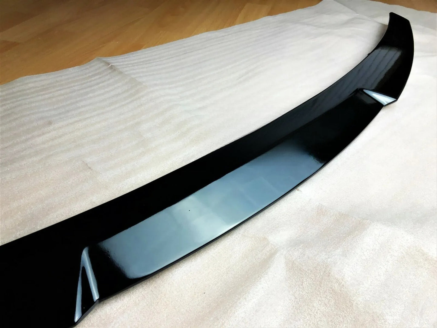 πM4 Style Gloss Black Rear Spoiler Fit For Audi A4 B8.5π