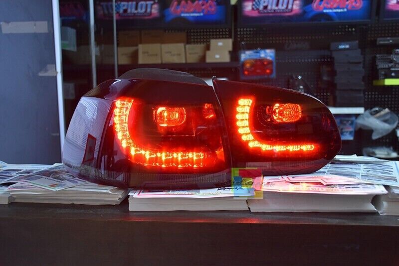 VW GOLF 6 2008-2012 GTI FARI POSTERIORI A LED ROSSI FRECCE FUMO FUMO .-