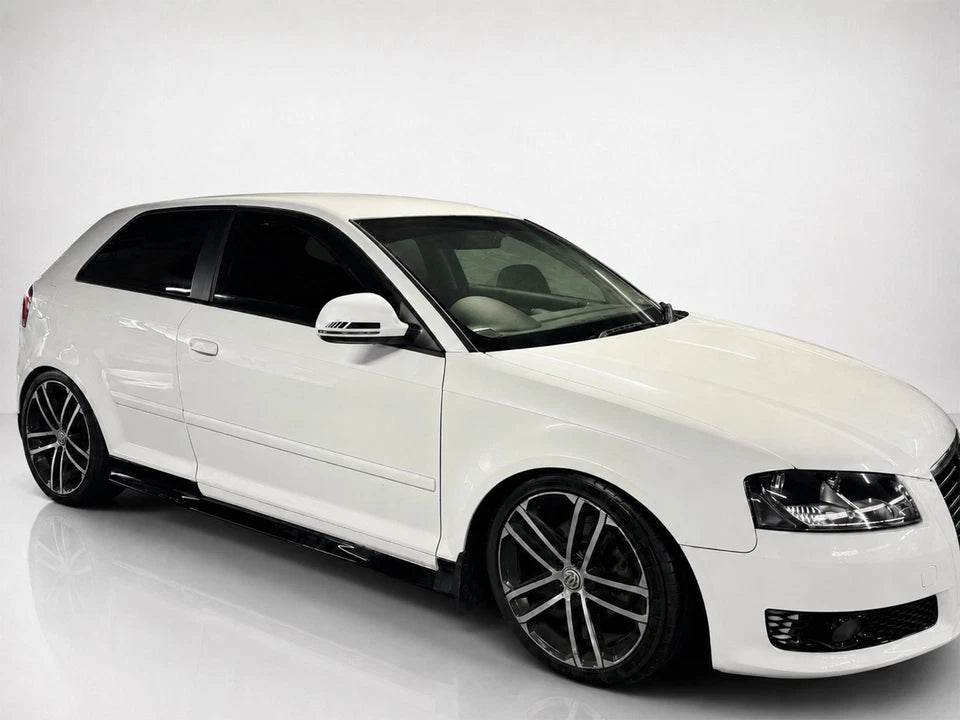 👉Minigonne laterali per Audi A3 8P Hatchback (2005-2012) ABS nero lucido👈