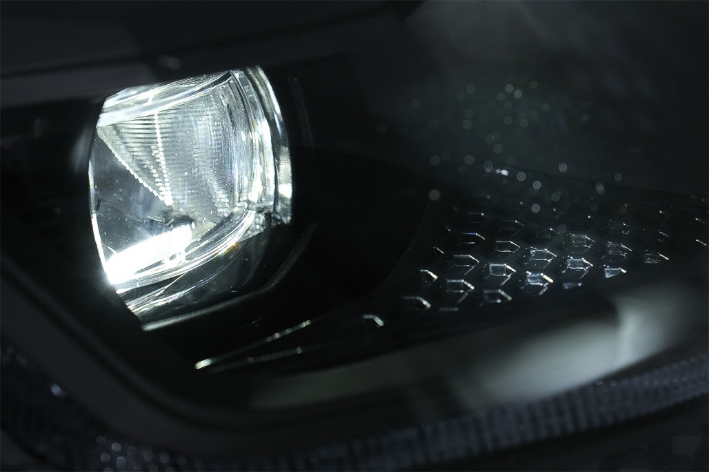 LED Headlights Suitable for VW Golf 6 (2008-2013) with Facelift G7.5 Look Black Flowing