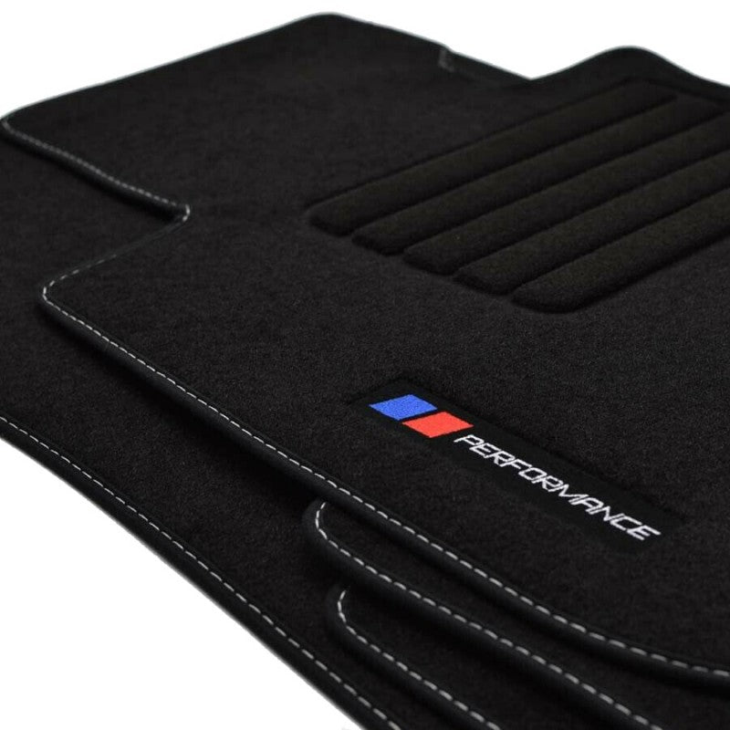 BMW SERIE 1 E82 COUPE 2007+ SET TAPPETINI IN VELLUTO DI ALTA QUALITA' SPECIFICO AUTOELEGANCERICAMBI