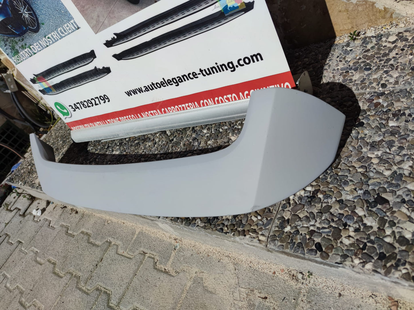 SPOILER POSTERIORE SUL TETTO KIA SPORTAGE 2010-2015 LOOK SPORTIVO