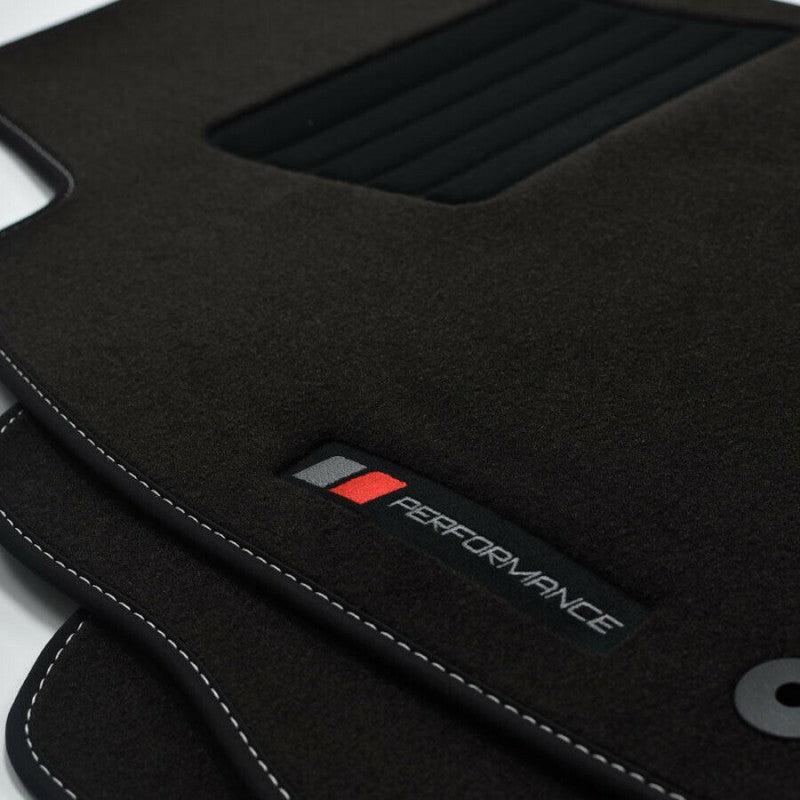 AUDI A3 8P SPORTBACK 2003-2012 SET TAPPETINI IN VELLUTO DI ALTA QUALITA' SPECIFICO AUTOELEGANCERICAMBI