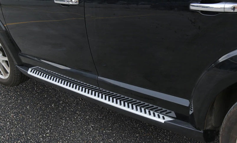 FIAT FREEMONT 2011-2018 PAIR OF SPORTS SIDE STEPS UNDER DOOR