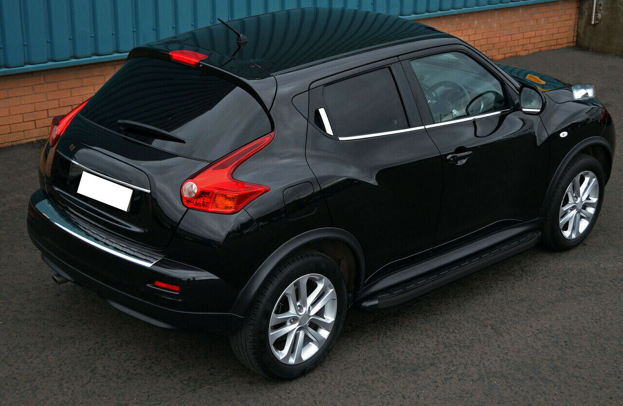 PEDANE LATERALI NISSAN JUKE F15 2010+ SOTTO PORTA ANTISCIVOLO NERO - NEW