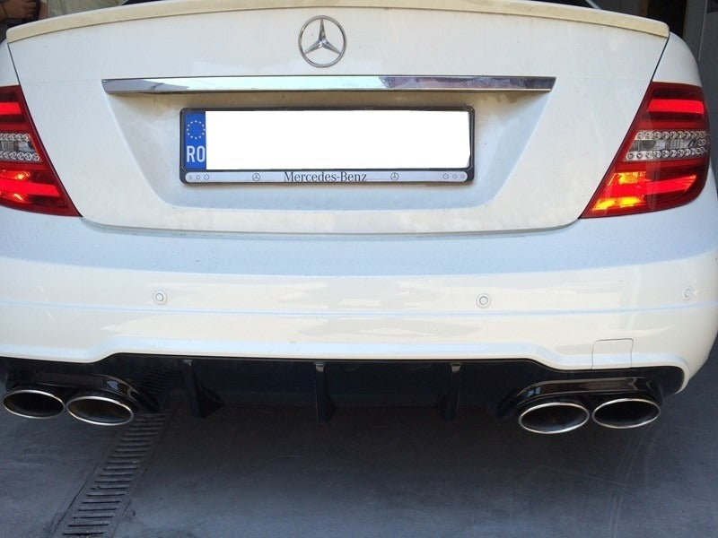 PARAURTI POSTERIORE CON PDC PER MERCEDES CLASSE C W204 2007-2011 DESIGN AMG