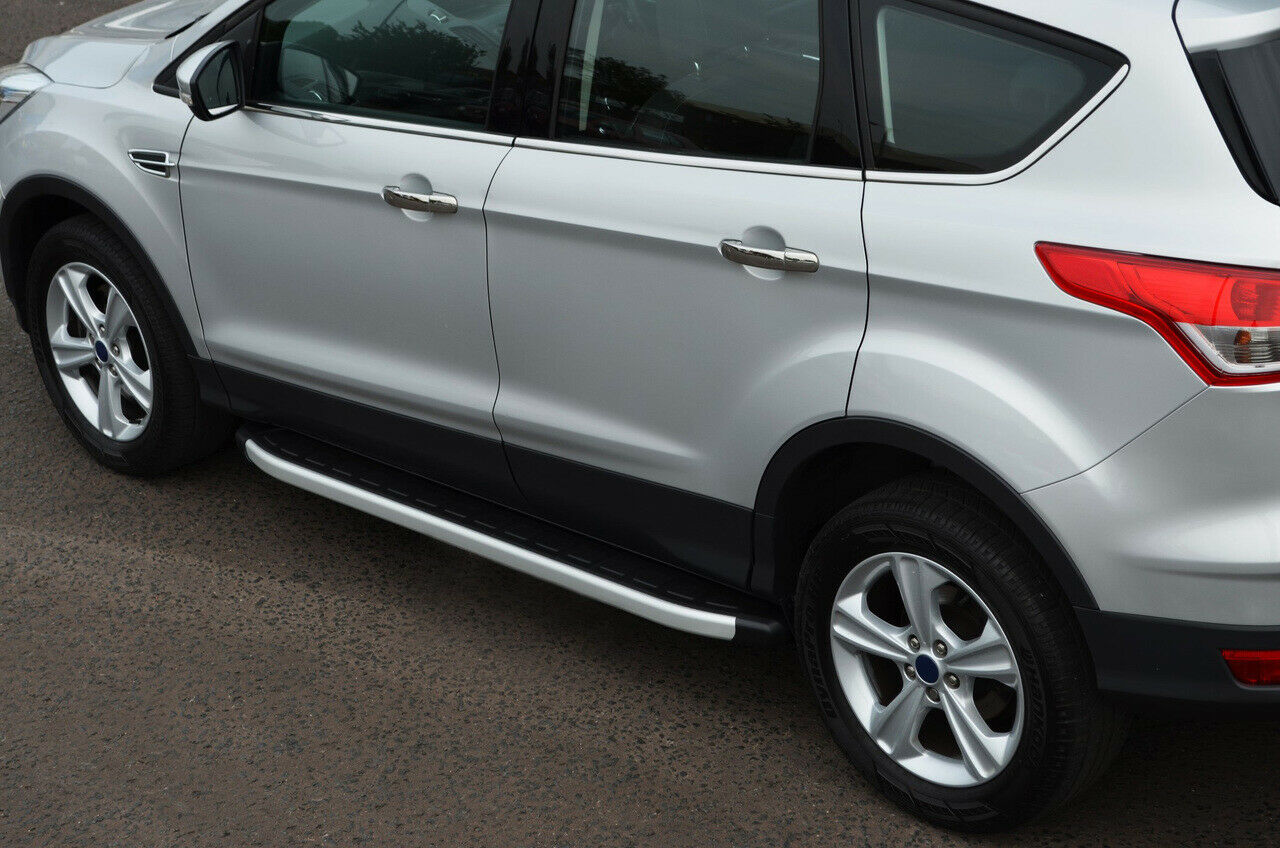 PEDANE LATERALI FORD KUGA II DAL 2012+ SOTTO PORTA ANTISCIVOLO