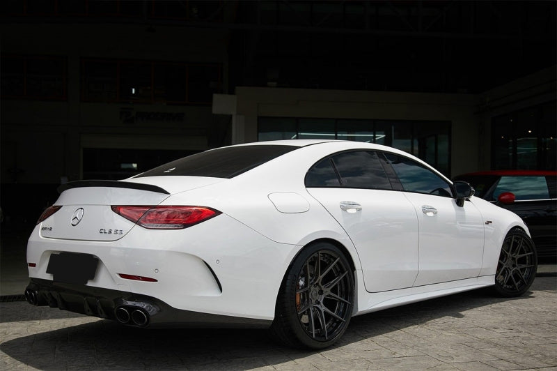 MERCEDES CLS C257 2018+ REAR DIFFUSER WITH BLACK STAINLESS STEEL TIPPER AMG