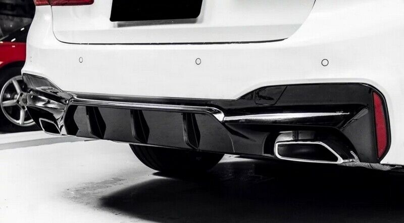 BMW SERIE 5 G30 G31 2017+ POSTERE ABS DIFFUSORE PARAURTI M5 + TERMINALI INOX AUTOELEGANCERICAMBI