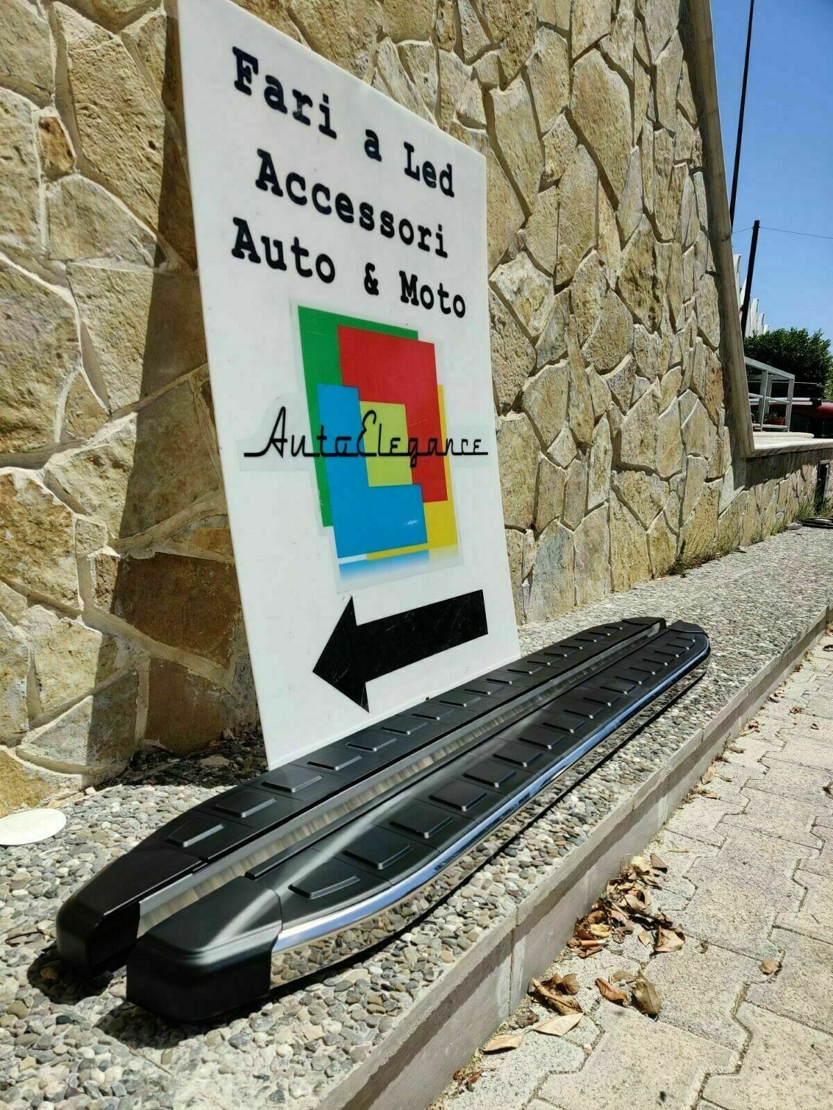 PEDANE LATERALI PEUGEOT 3008 SUV 2016-2021 SOTTO PORTA ANTISCIVOLO CROMATE