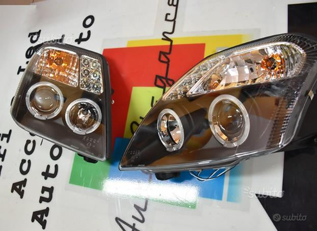 Citroen c2 2003 + fari anteriori angel eyes led AUTOELEGANCERICAMBI