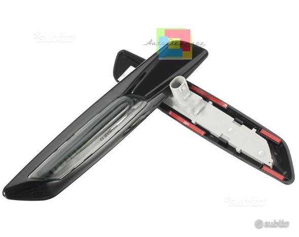FRECCE NERE FUME' A LED BMW SERIE 5 E60 E61